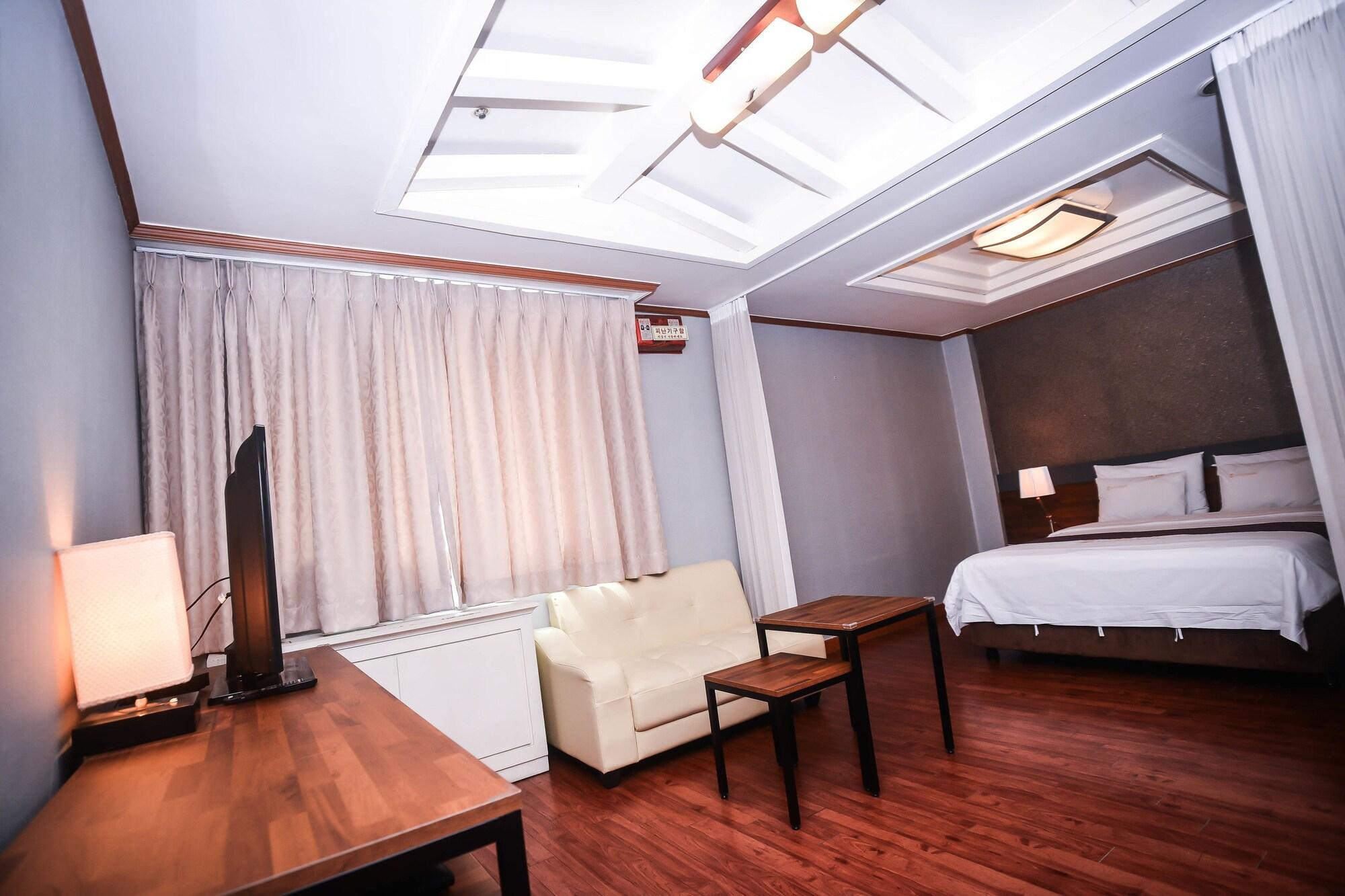 Noblesse Tourist Hotel Seoul Eksteriør billede